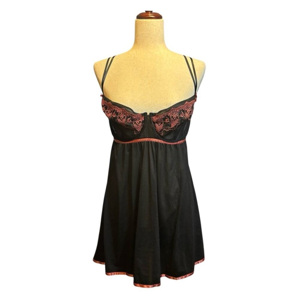 Cacique Elegant Black Pink Lace Trim Chemise Teddy Size 42D H0144